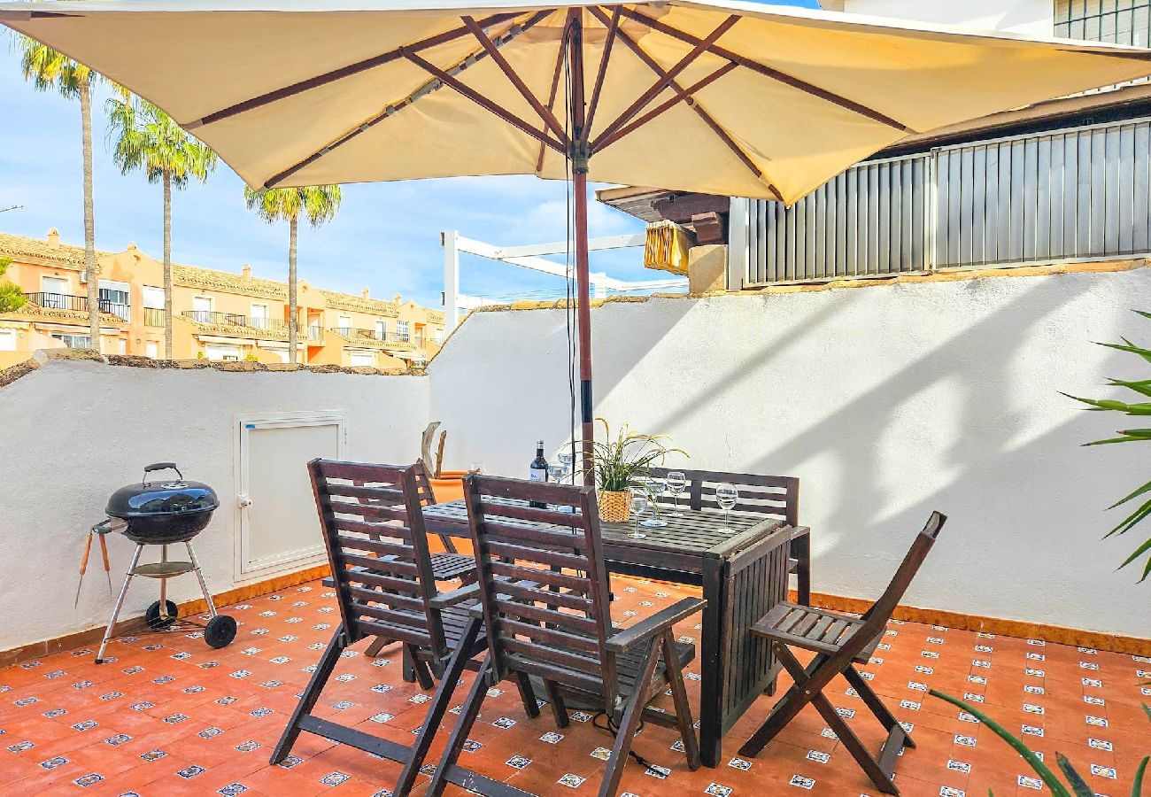 Apartment in Mijas Costa - Penthouse Apt, La Cala de Mijas Close to the Beach 