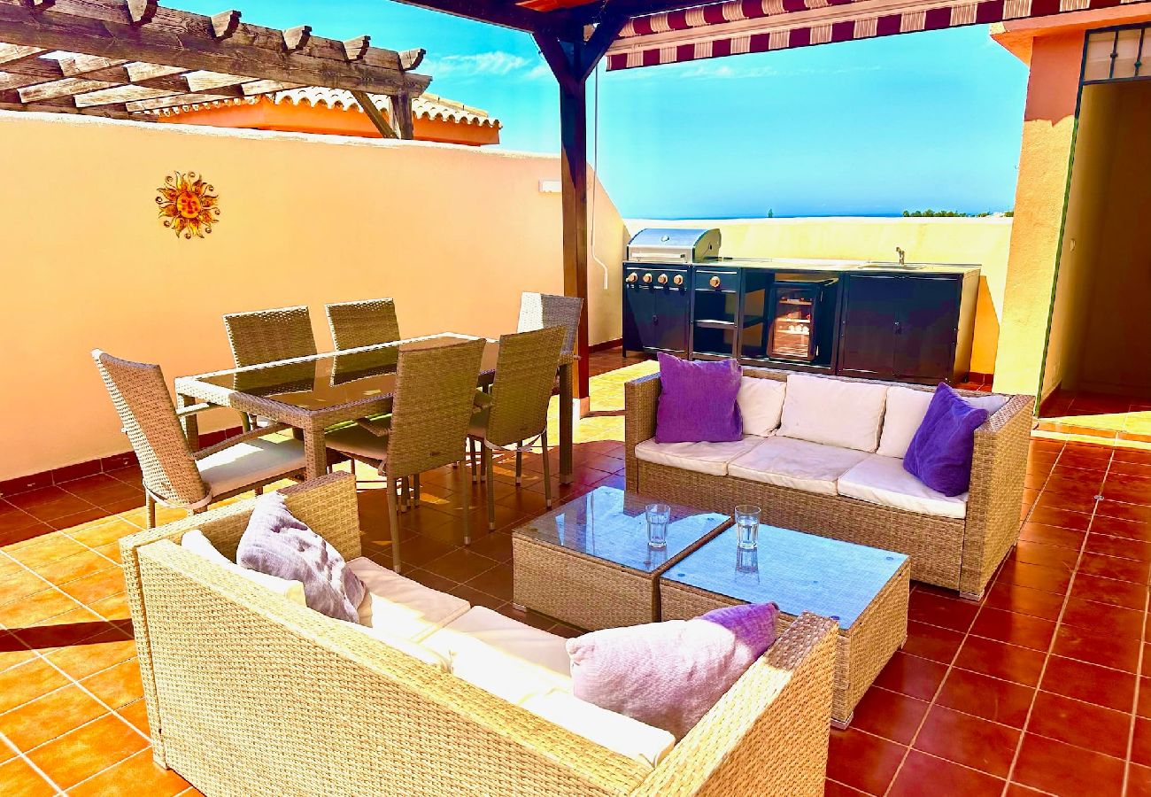 Apartment in Mijas Costa - Penthouse with Outdoor kitchen -close to the Beach 