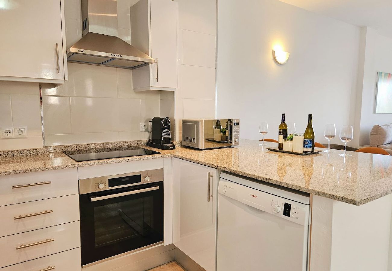 Apartment in Mijas Costa - Penthouse with Outdoor kitchen -close to the Beach 