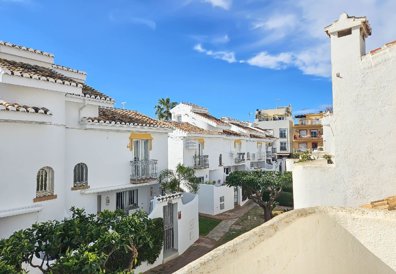 Townhouse in La Cala de Mijas - 3 Bed Townhouse  with roof terrace, 100m to beach 