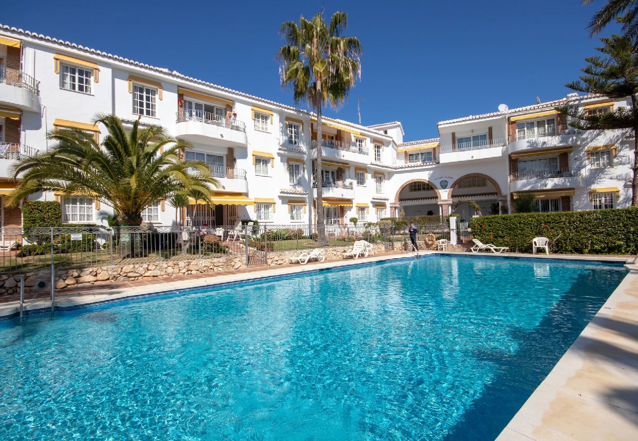 Townhouse in La Cala de Mijas - 3 Bed Townhouse  with roof terrace, 100m to beach 