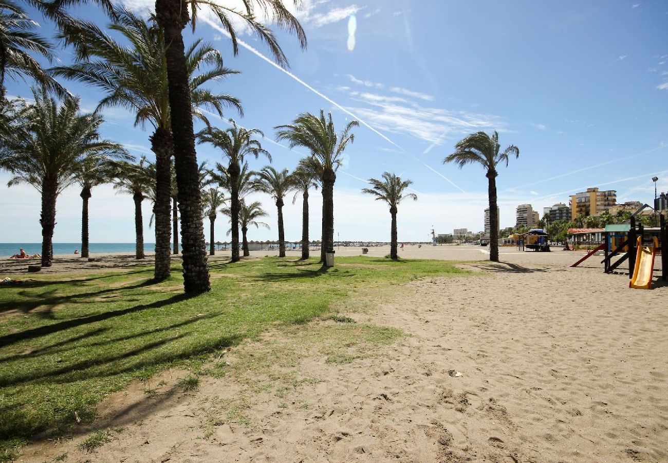 Apartment in Torremolinos - 3 bedroom apt in Torremolinos 