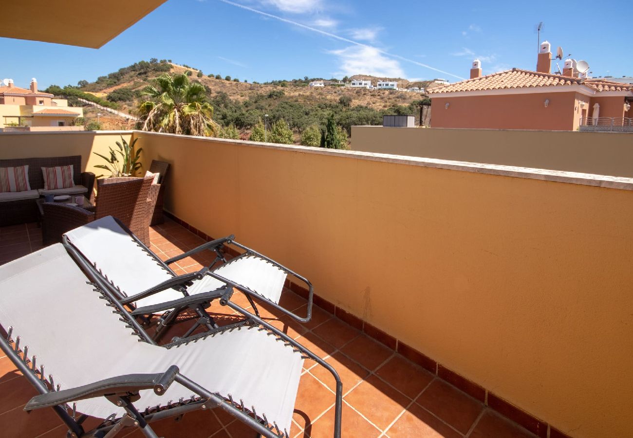 Apartment in La Cala de Mijas - 2 Bed in La Cala de Mijas, close to La Noria golf 