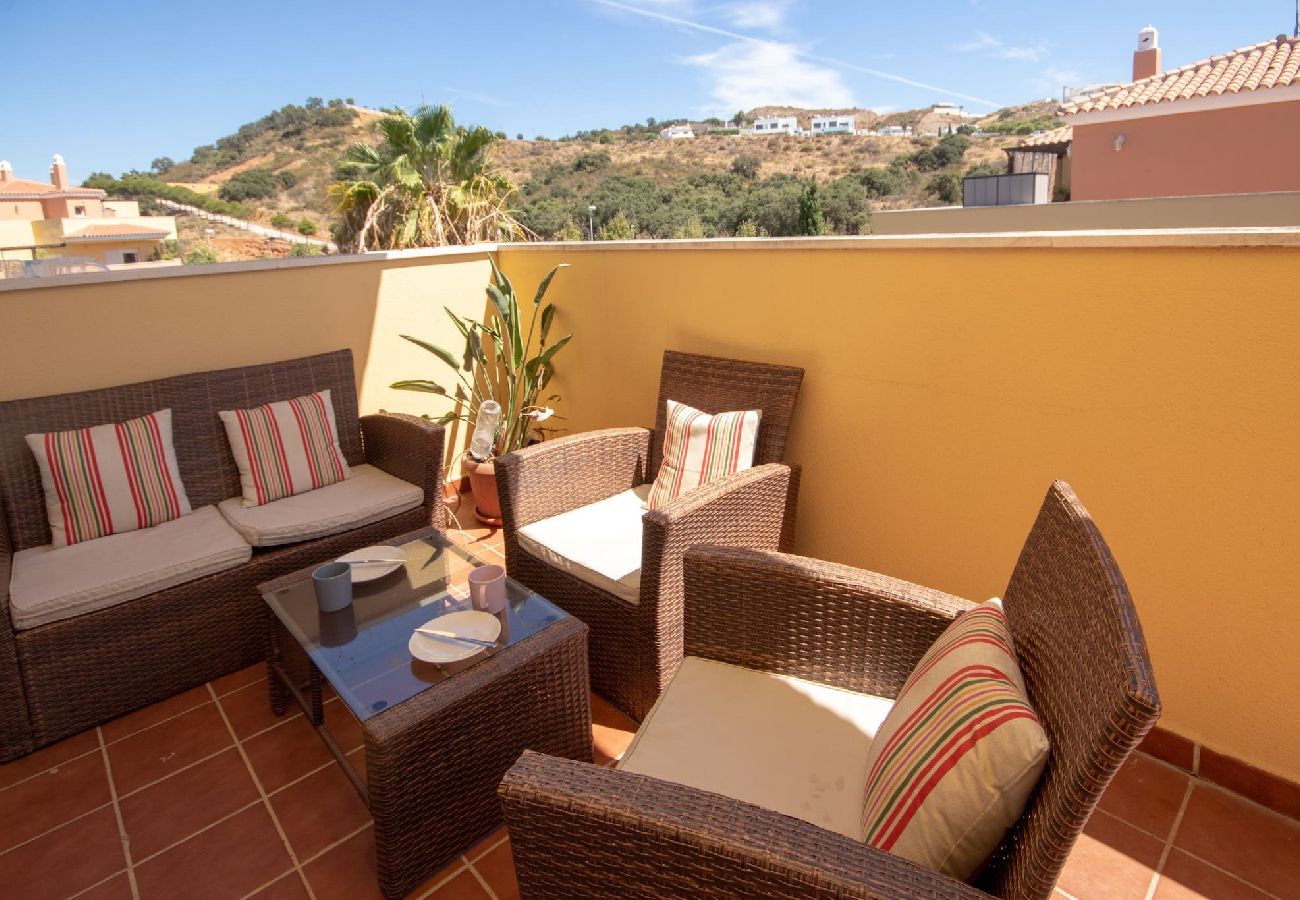 Apartment in La Cala de Mijas - 2 Bed in La Cala de Mijas, close to La Noria golf 