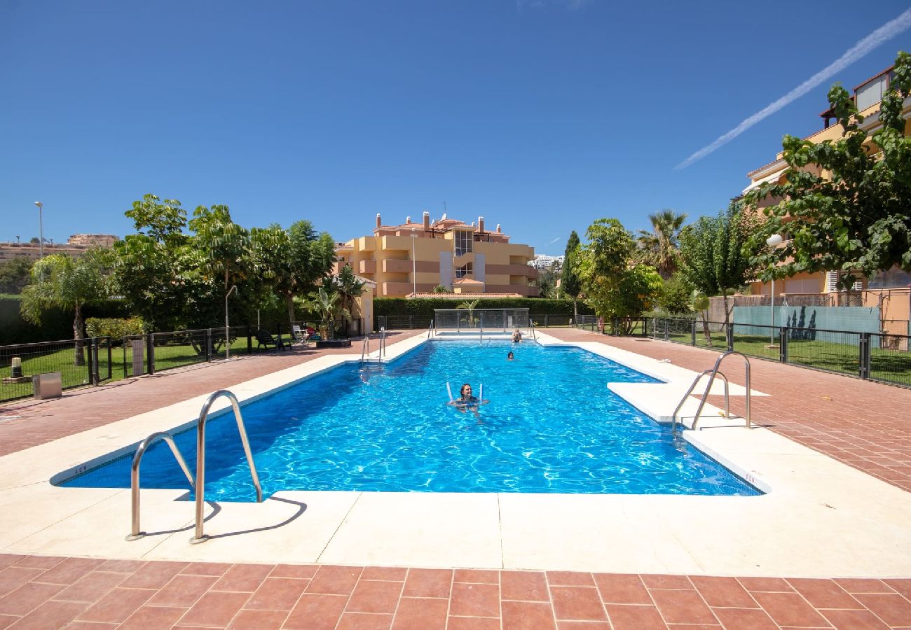 Apartment in La Cala de Mijas - 2 Bed in La Cala de Mijas, close to La Noria golf 