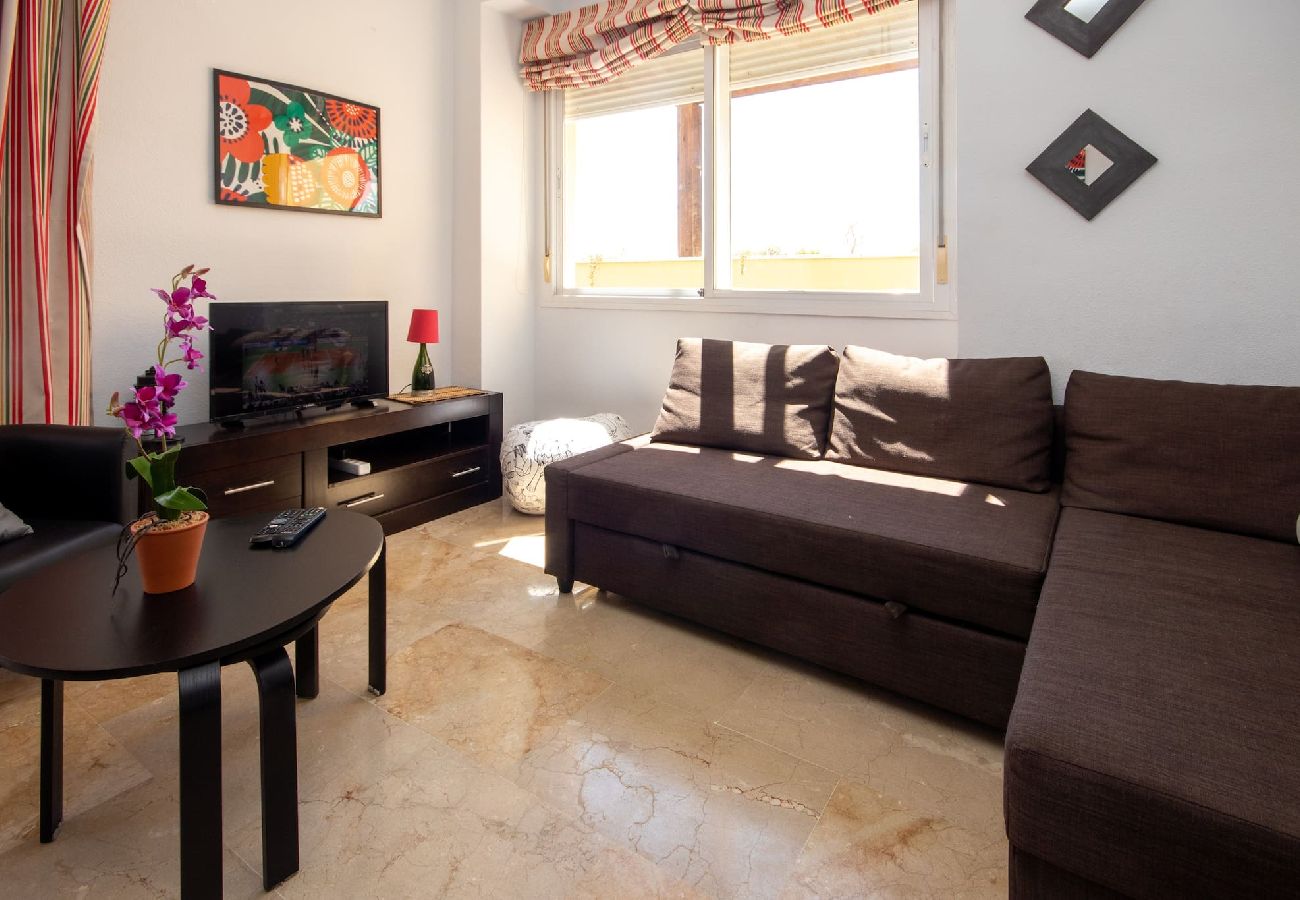 Apartment in La Cala de Mijas - 2 Bed in La Cala de Mijas, close to La Noria golf 