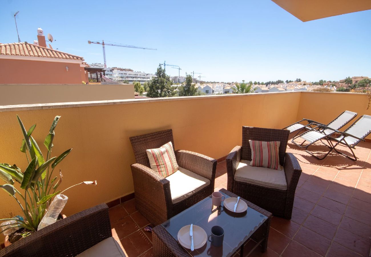 Apartment in La Cala de Mijas - 2 Bed in La Cala de Mijas, close to La Noria golf 