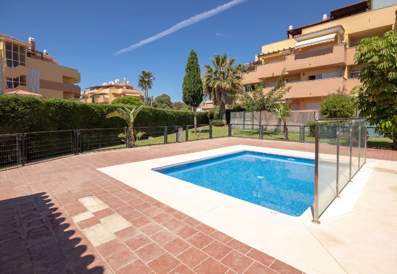 Apartment in La Cala de Mijas - 2 Bed in La Cala de Mijas, close to La Noria golf 