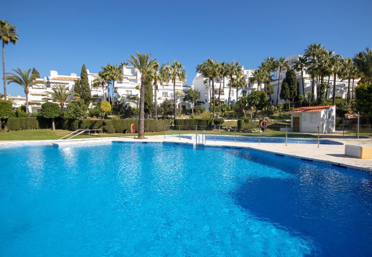 Apartment in Mijas Costa - Albamar complex, 3 pools. Riviera del Sol 