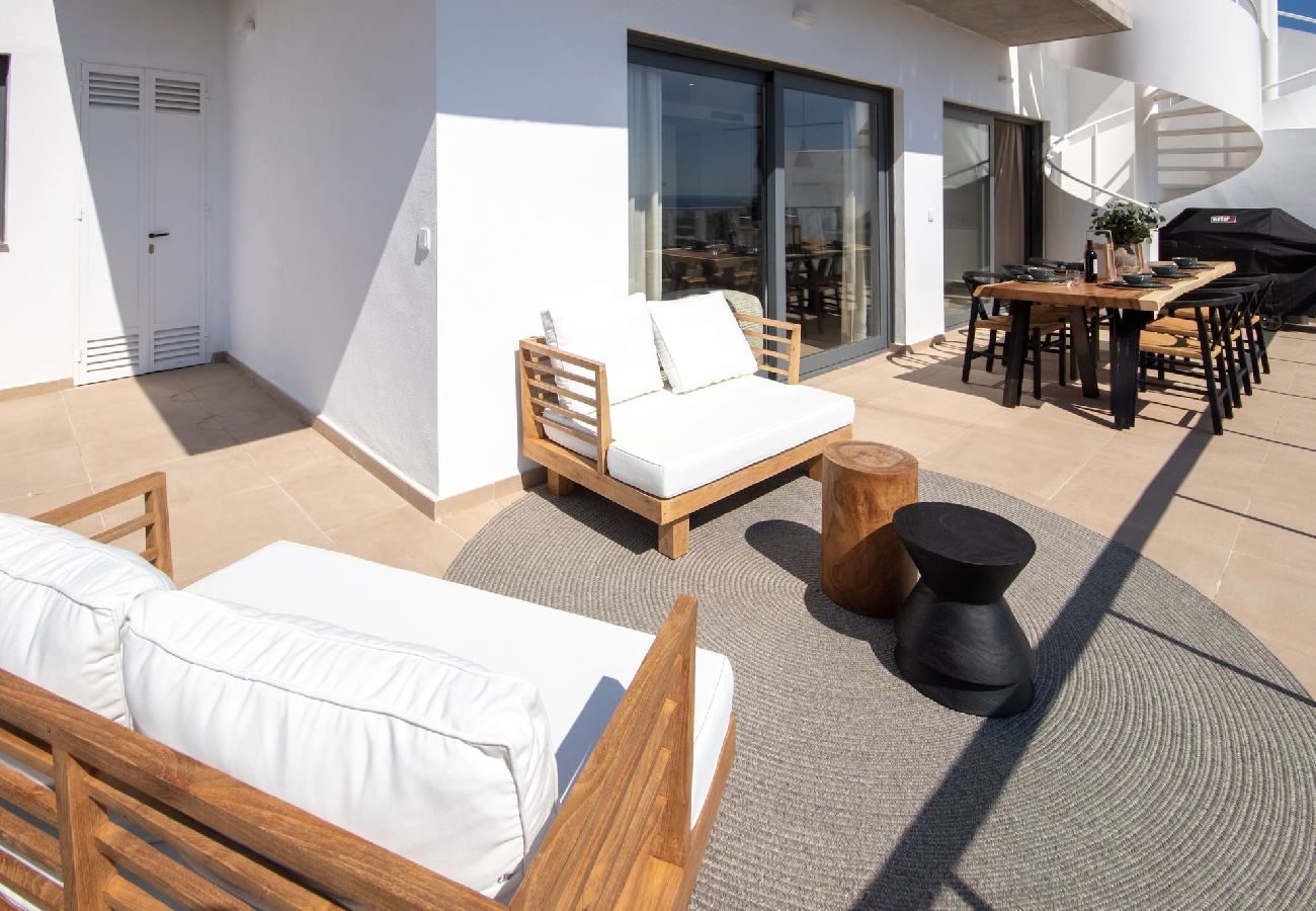 Apartment in Manilva - Stunning sea views and roof terrace, Manilva 