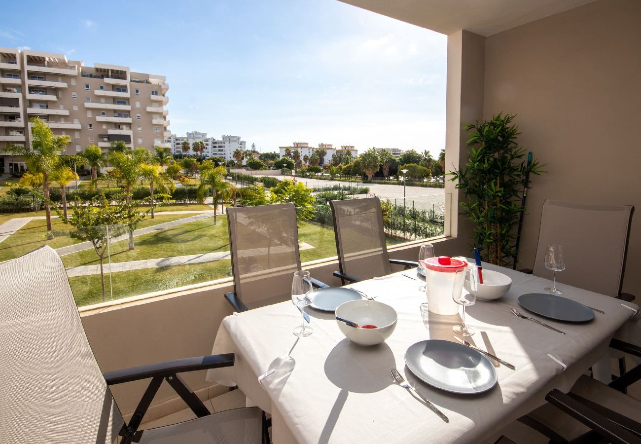 Apartment in Marbella - 3 Bed Apart Nueva Andalucia 5 min drive to Banus 