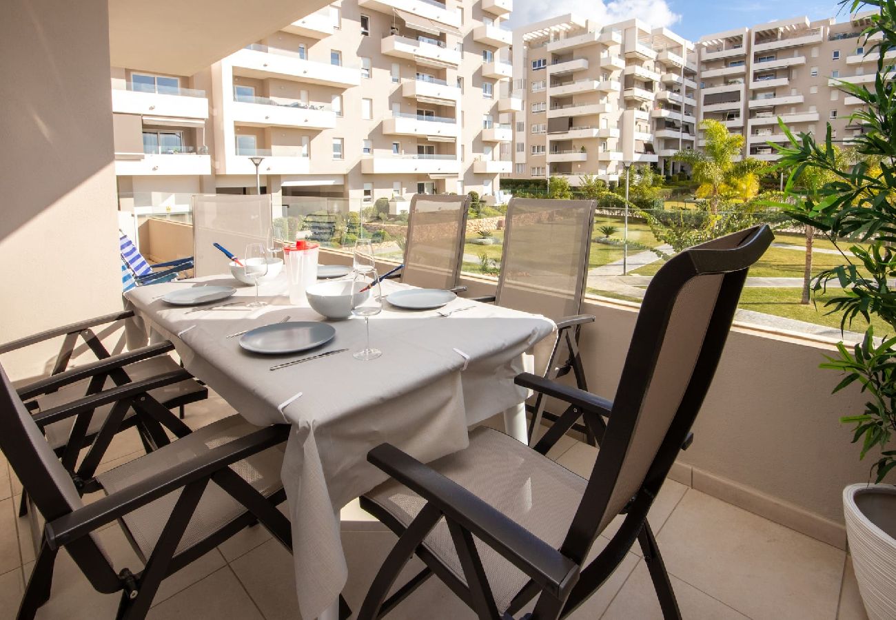 Apartment in Marbella - 3 Bed Apart Nueva Andalucia 5 min drive to Banus 