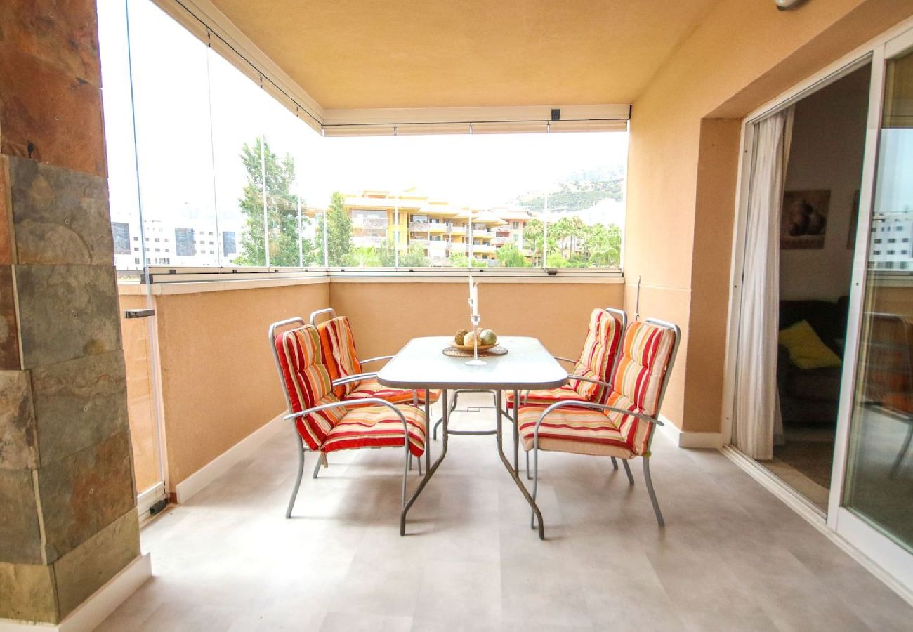 Apartment in Benalmádena - Lovely 2 bedroom apartment in Reserva del Higueron 