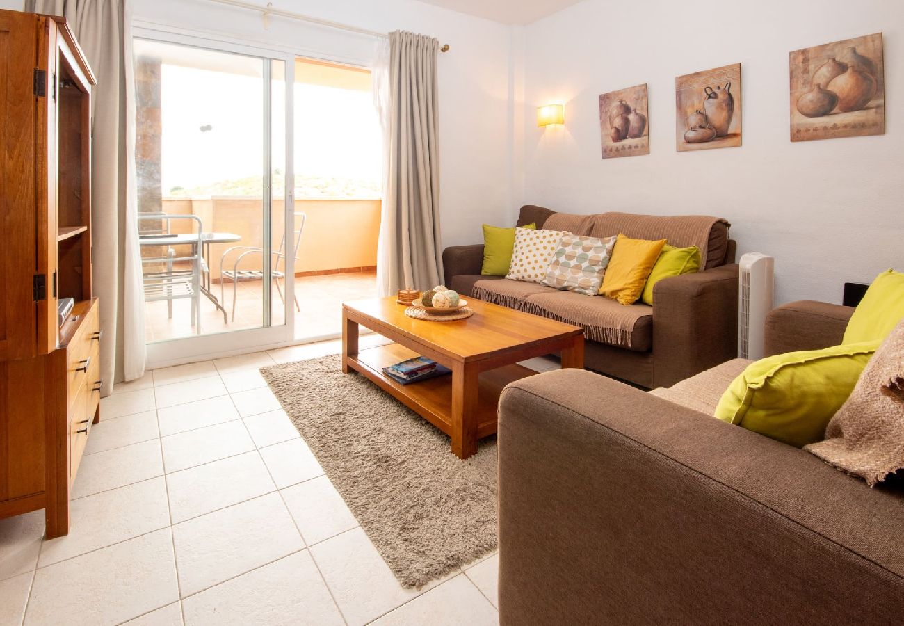 Apartment in Benalmádena - Lovely 2 bedroom apartment in Reserva del Higueron 