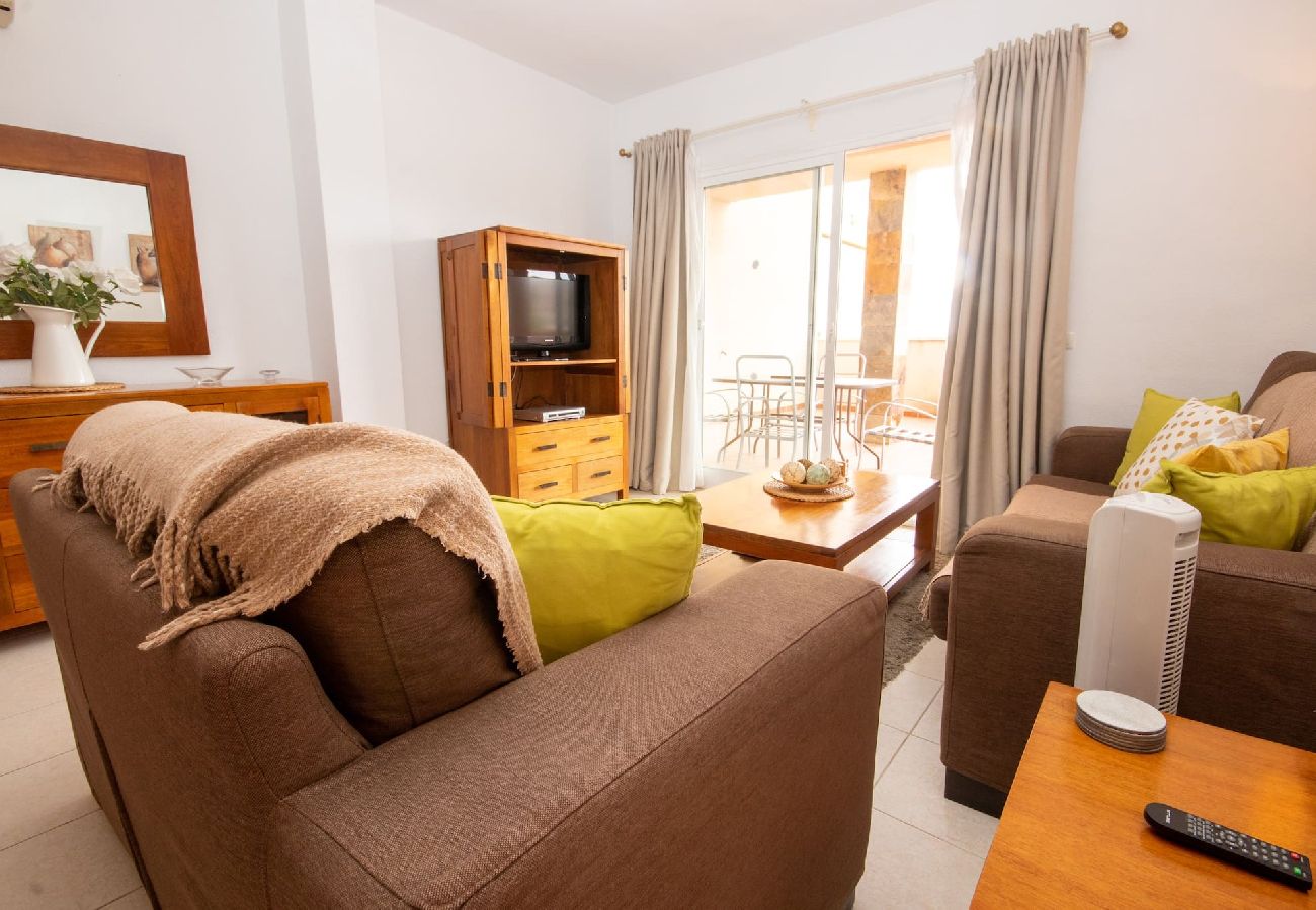 Apartment in Benalmádena - Lovely 2 bedroom apartment in Reserva del Higueron 