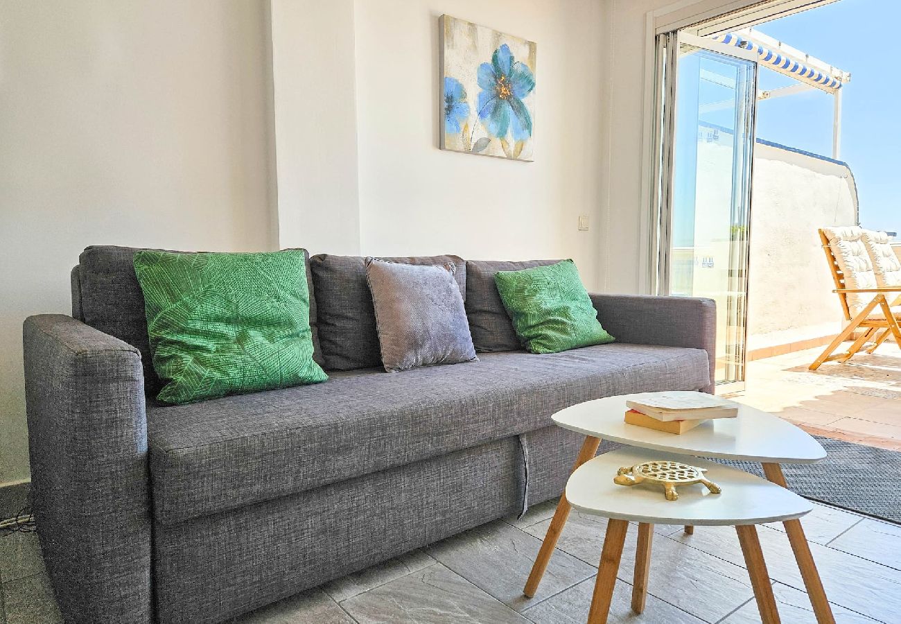 Apartment in Mijas Costa - Two Bed Beachfront Apartment, Panoramic Sea Views 