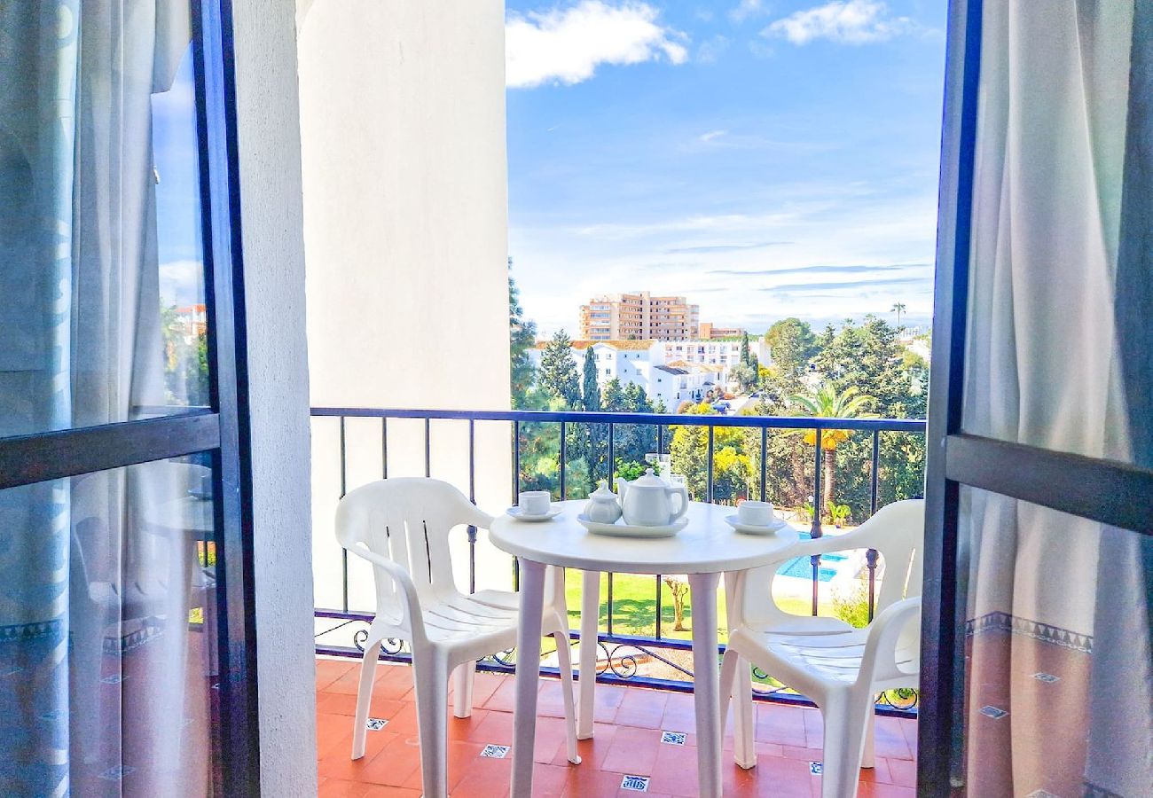 Apartment in Mijas Costa - Homely 3 bedroom apt in Riviera close to beach 