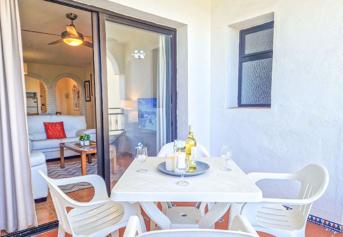 Apartment in Mijas Costa - Homely 3 bedroom apt in Riviera close to beach 