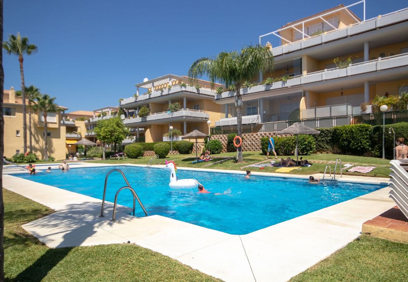 Apartment in Marbella - 2 bed apt in Mimosas Cabopino with sea views 