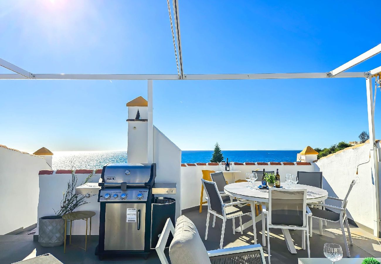 Apartment in Mijas Costa - Sea view beachfront penthouse with BBQ 