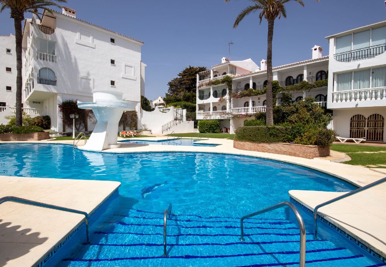 Apartment in Mijas Costa - Newly Renovated 2 Bed Apt Miraflores with seaviews 