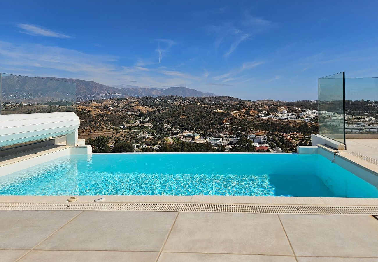 Apartment in La Cala de Mijas - Penthouse with 2 terraces and Private Plunge Pool 