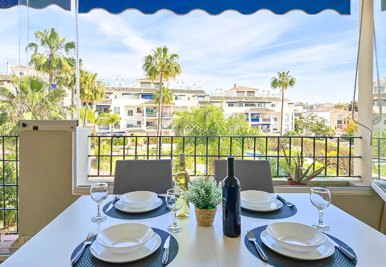 Apartment in Marbella - Lorcrimar III close to Puerto Banus, and the beach 