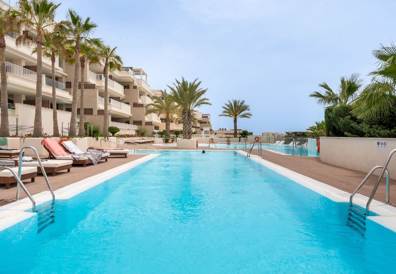 Apartment in La Cala de Mijas - Modern 3 bed in La Cala with private plunge pool 