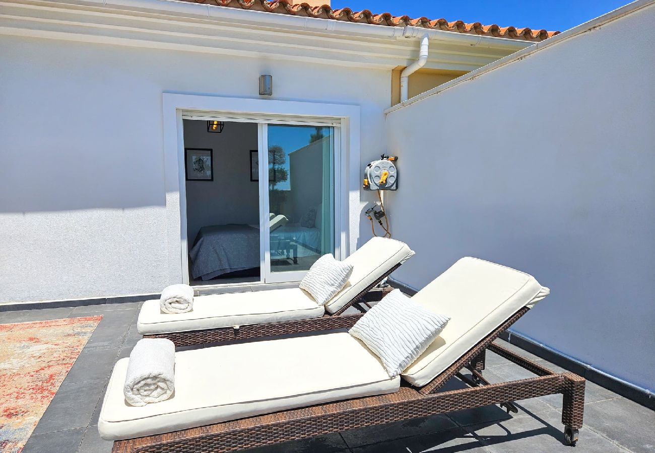 Apartment in Mijas Costa - Amazing 4 bedroom penthouse in El Faro 