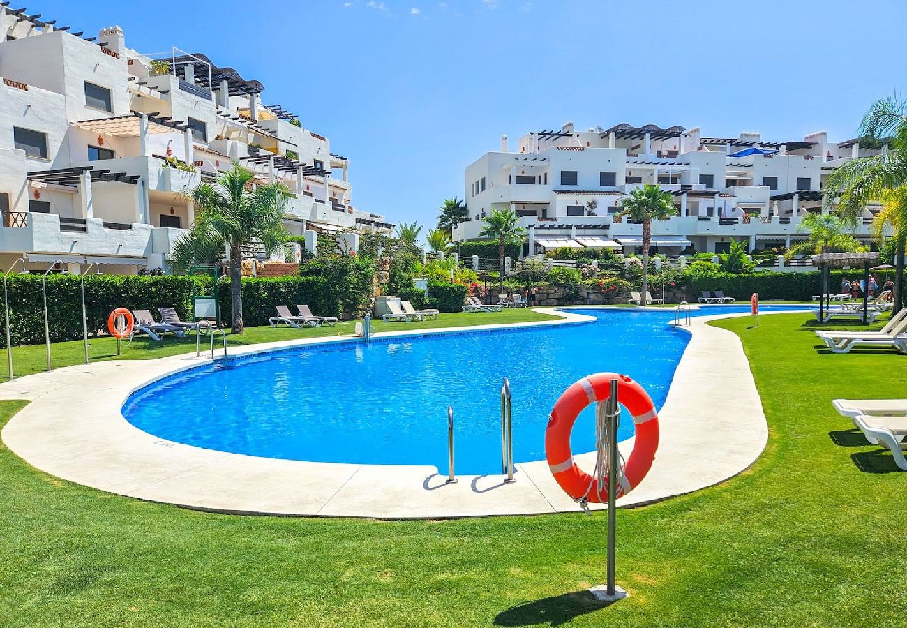 Apartment in Estepona - 2 Bed Duplex in Sunset Golf 