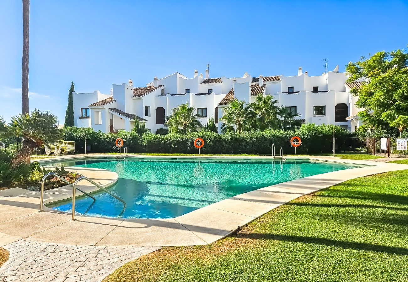 Apartment in Mijas Costa - Two bed apartment in Mijas Golf 