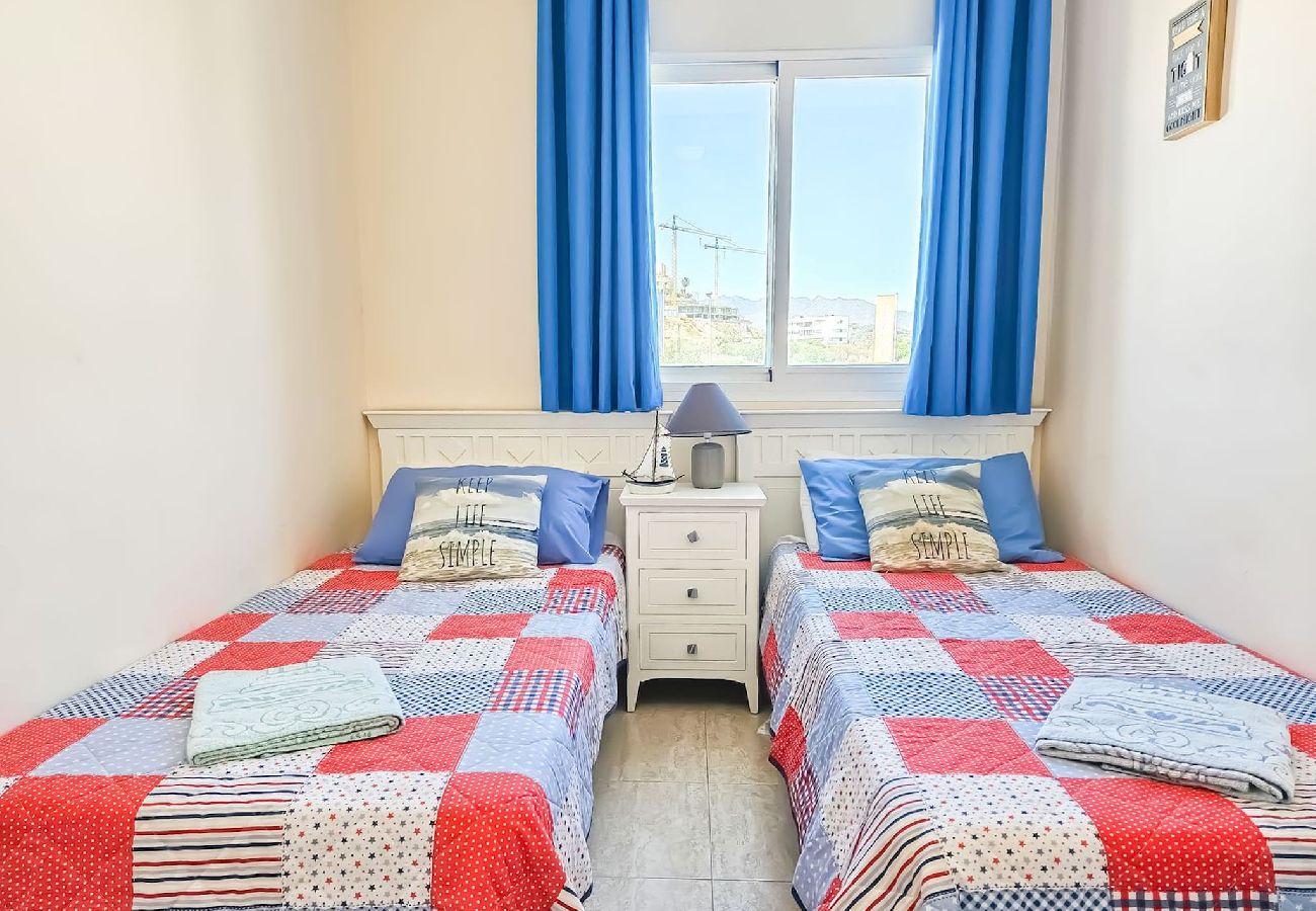 Apartment in La Cala de Mijas - 3 bed penthouse apt La Cala close to beach 