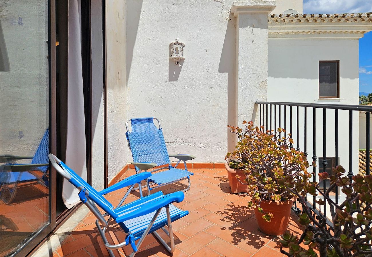 Apartment in Manilva - Overlooking Puerto de Duquesa marina 