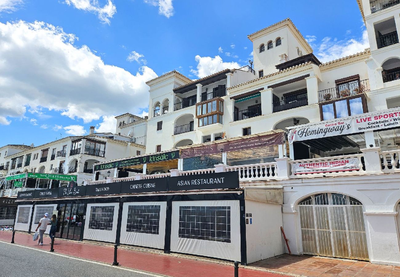 Apartment in Manilva - Overlooking Puerto de Duquesa marina 