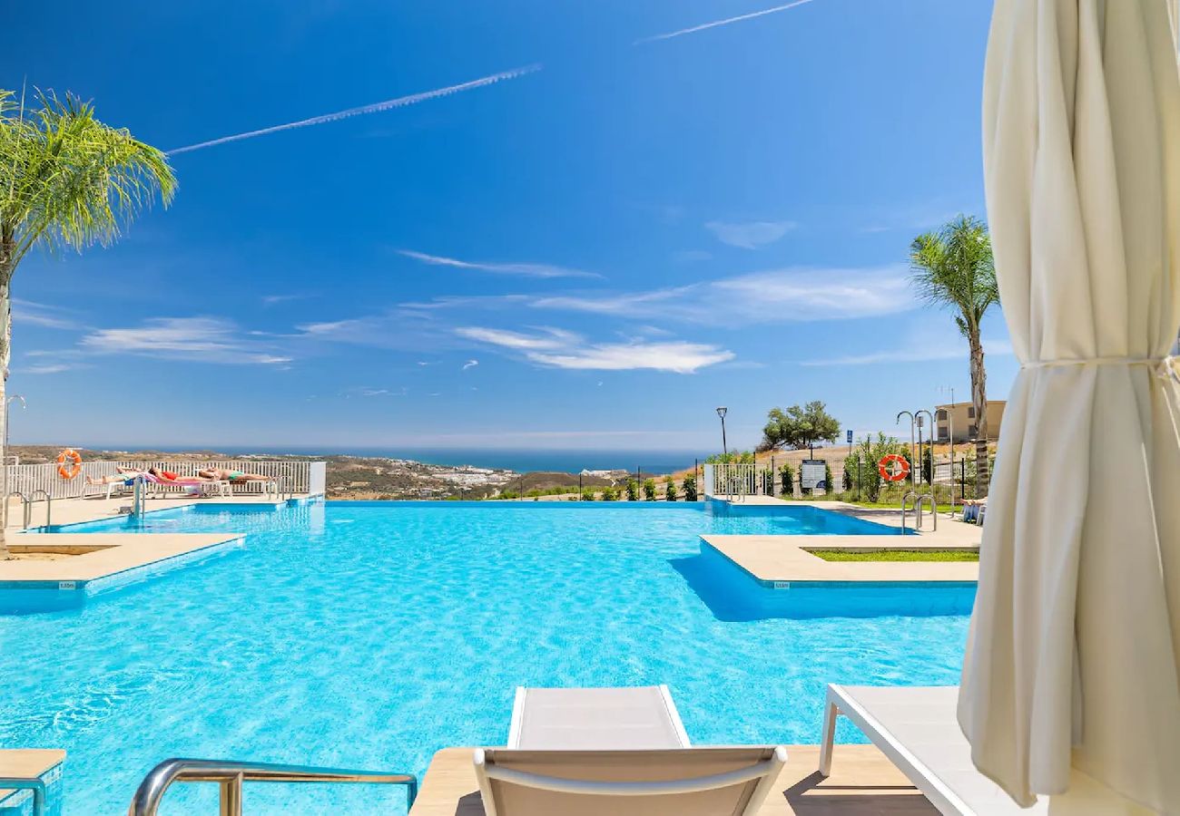 Apartment in La Cala de Mijas - Modern 2 bedroom apartment in One Heights La Cala 