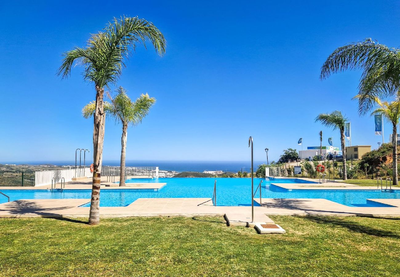 Apartment in La Cala de Mijas - Modern 2 bedroom apartment in One Heights La Cala 