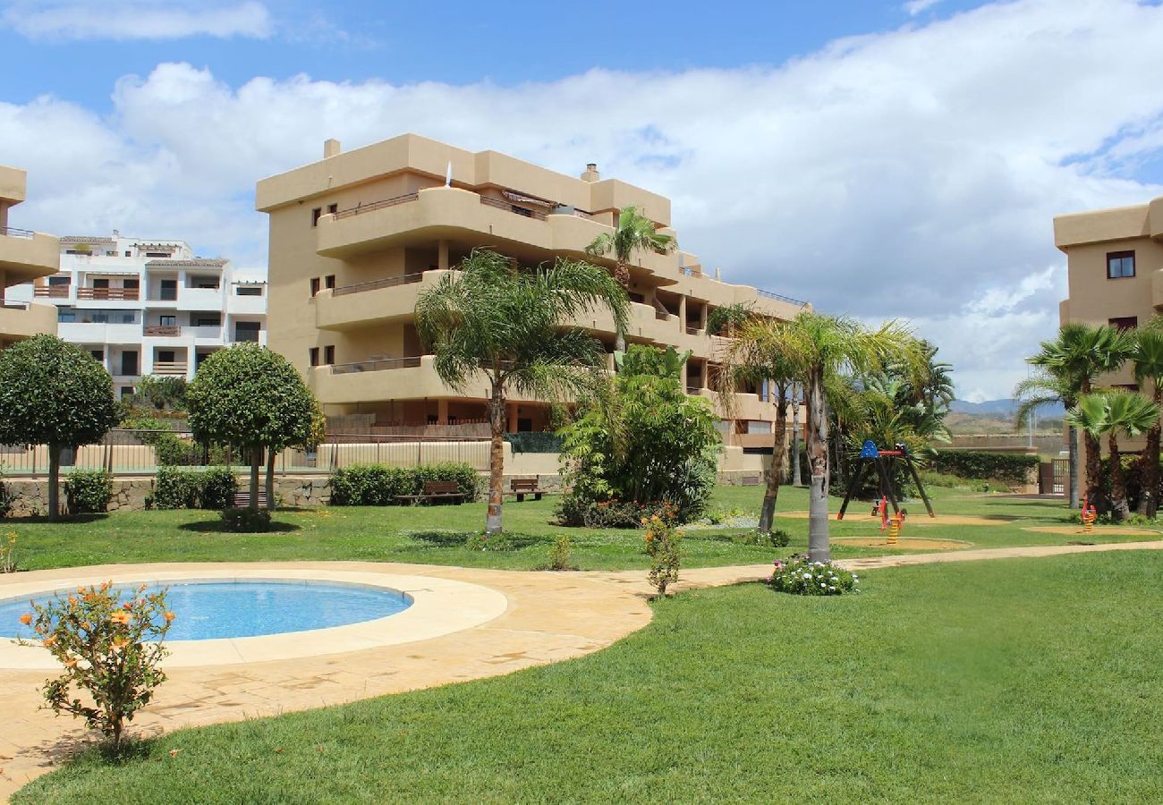 Apartment in La Cala de Mijas - 3 bed, La Cala Azul @ La Cala 