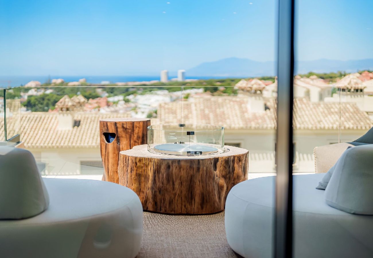 Apartment in Marbella - Villa Vida - Luxury Penthouse with Panoramic Views 