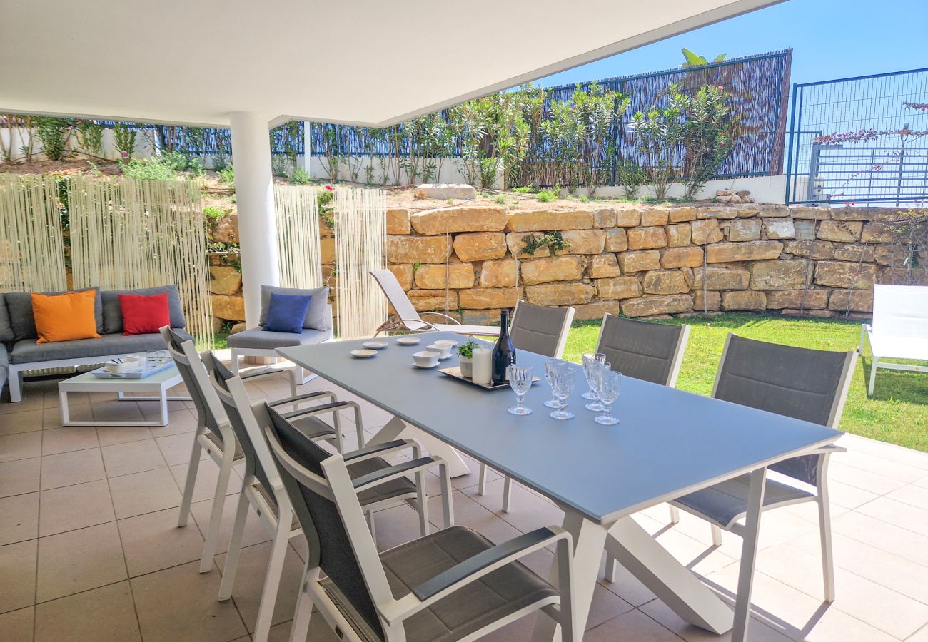Apartment in Marbella - Luxury ground floor apt - 300 m to Cabopino Golf 