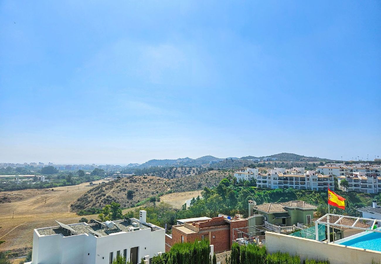 Villa in Mijas Costa - Beautiful 5 bed villa with pool 