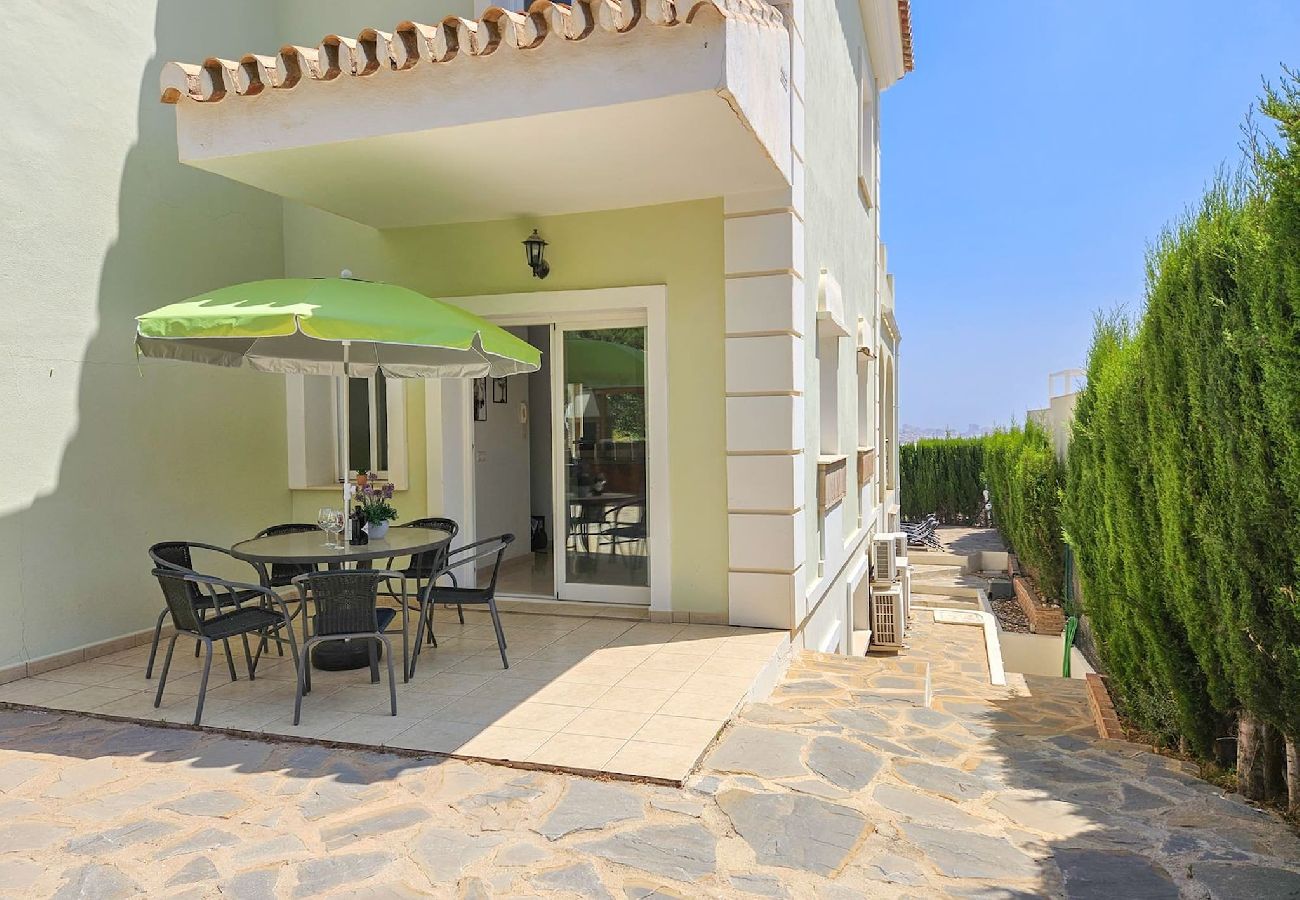 Villa in Mijas Costa - Beautiful 5 bed villa with pool 