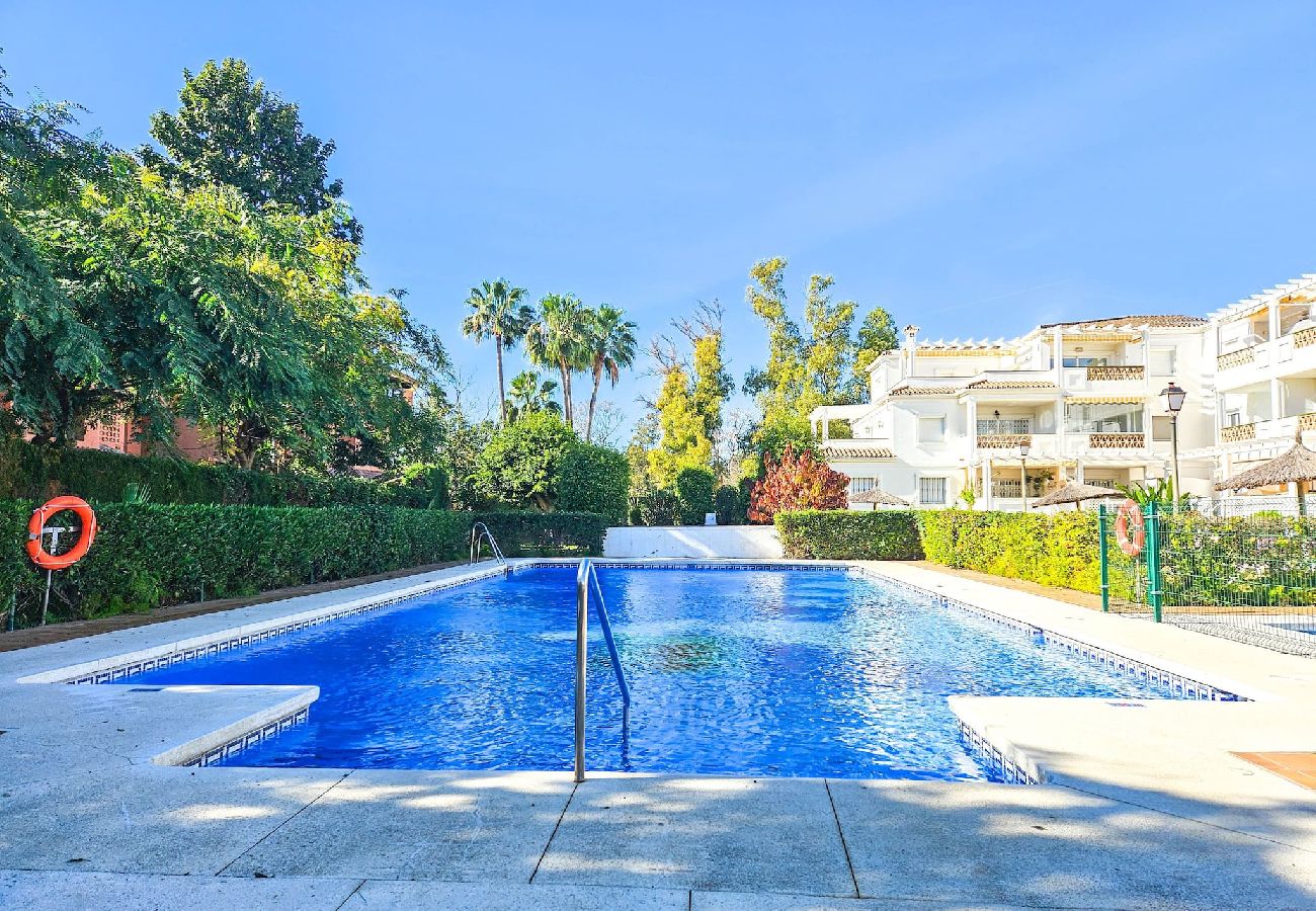 Apartment in Marbella - Modern 3 bedroom apartment in Puerto Banus 