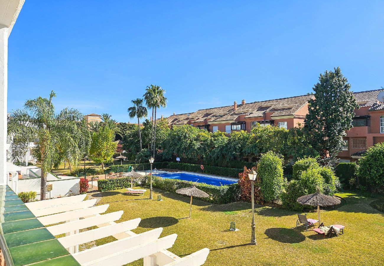 Apartment in Marbella - Modern 3 bedroom apartment in Puerto Banus 