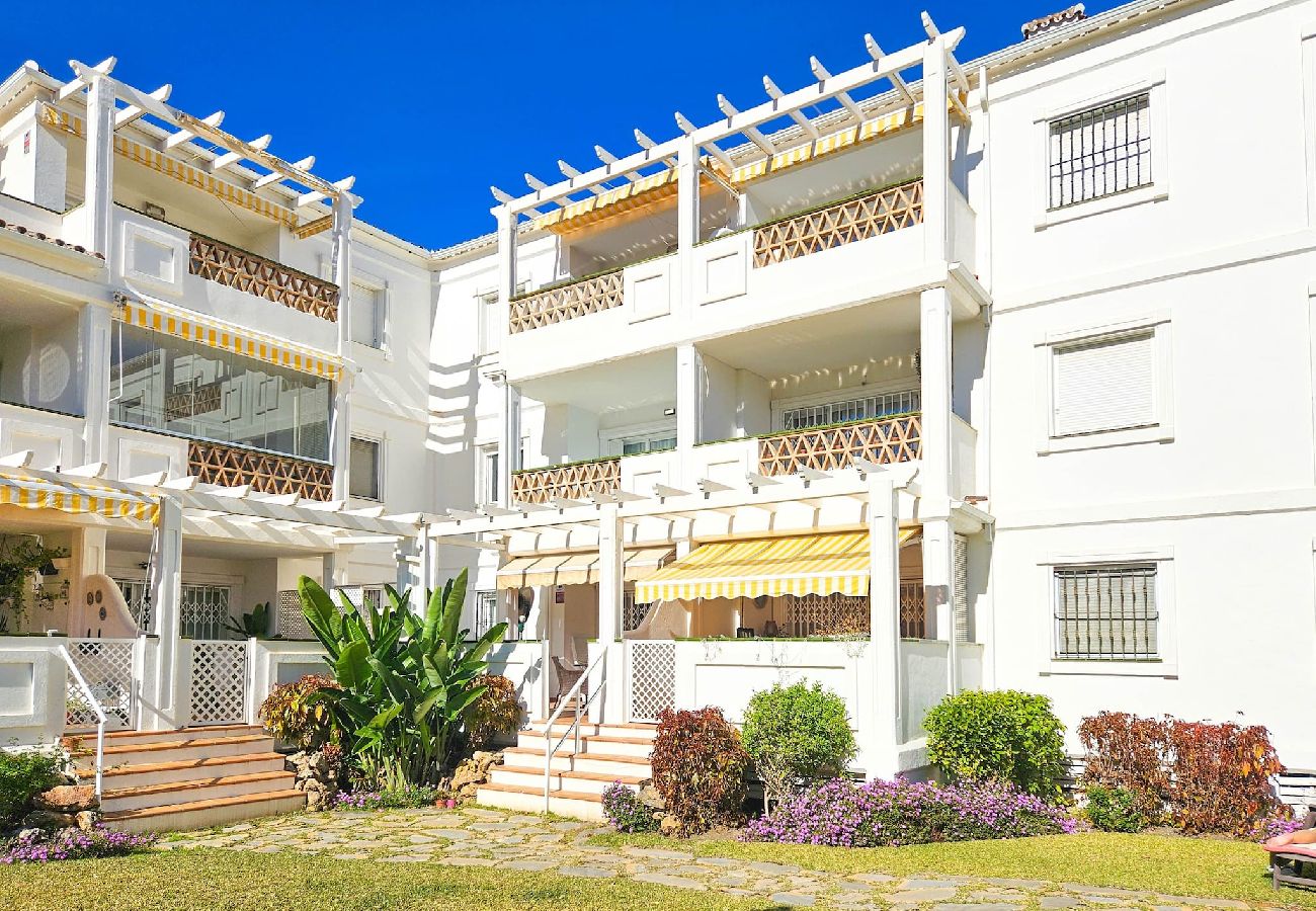 Apartment in Marbella - Modern 3 bedroom apartment in Puerto Banus 