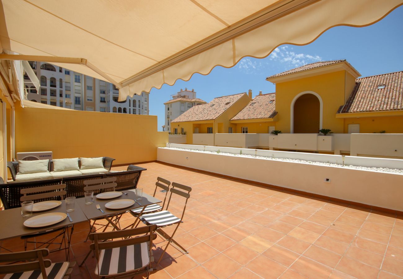 Apartment in Estepona - 2 Bedroom Holiday Rental Apartment in Puerto Alto Estepona