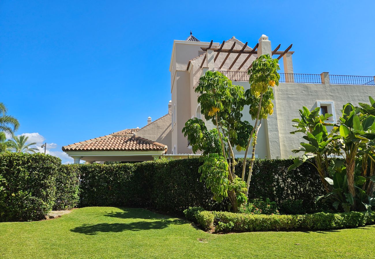 Townhouse in Estepona - Three Bedroom Townhouse Paraiso Hills Benavista