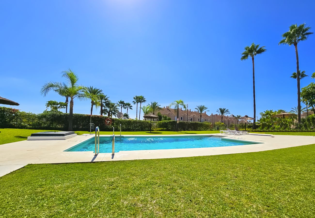 Townhouse in Estepona - Three Bedroom Townhouse Paraiso Hills Benavista