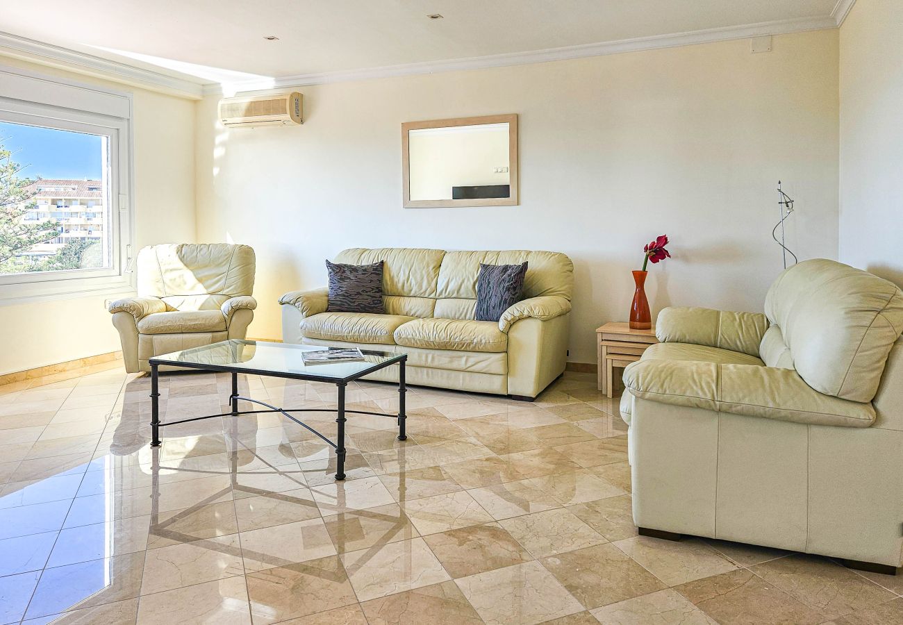 Villa in Fuengirola - Three bedroom villa with private pool in Torreblanca