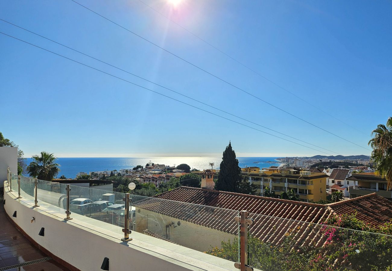 Villa in Fuengirola - Three bedroom villa with private pool in Torreblanca