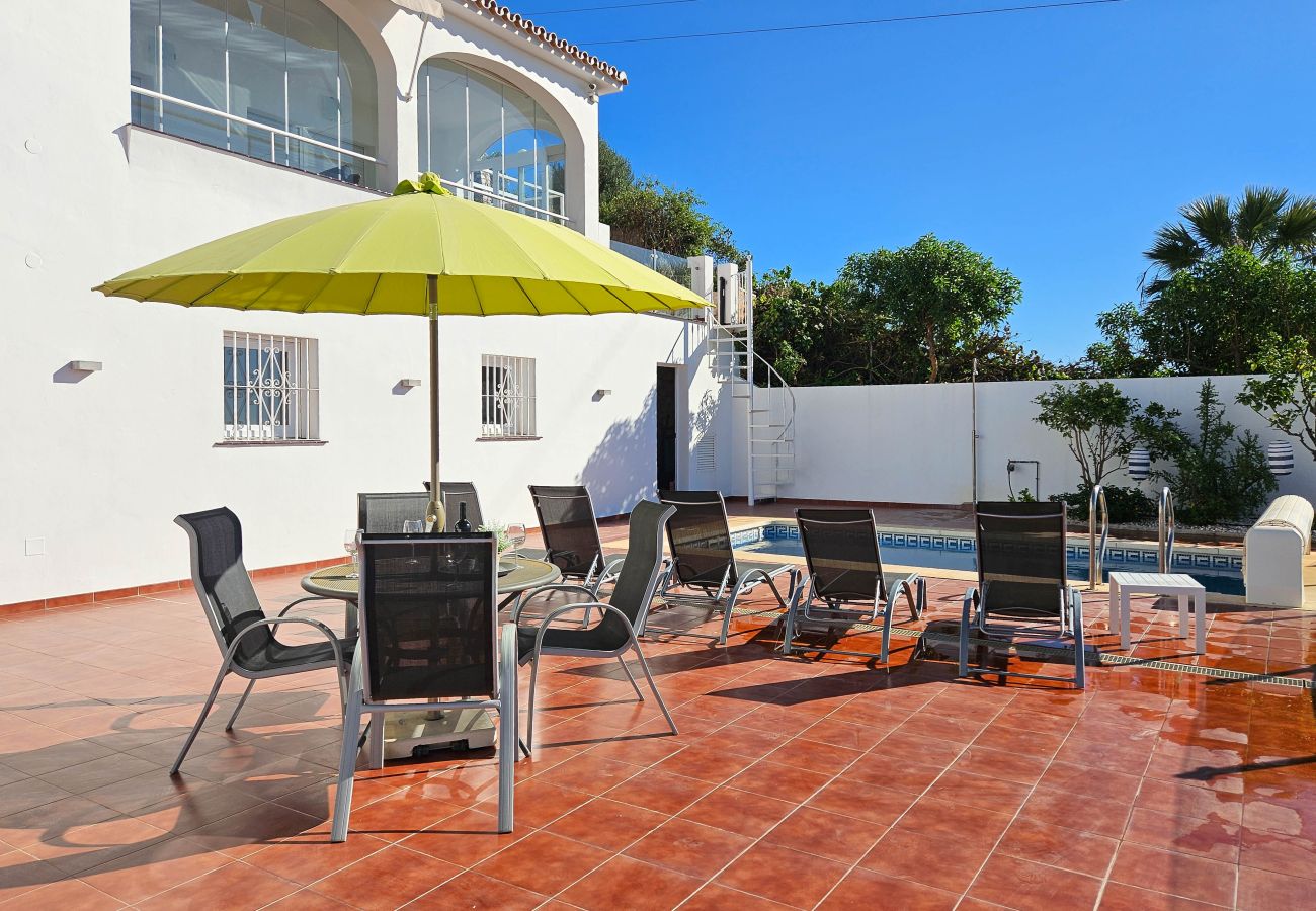 Villa in Fuengirola - Three bedroom villa with private pool in Torreblanca